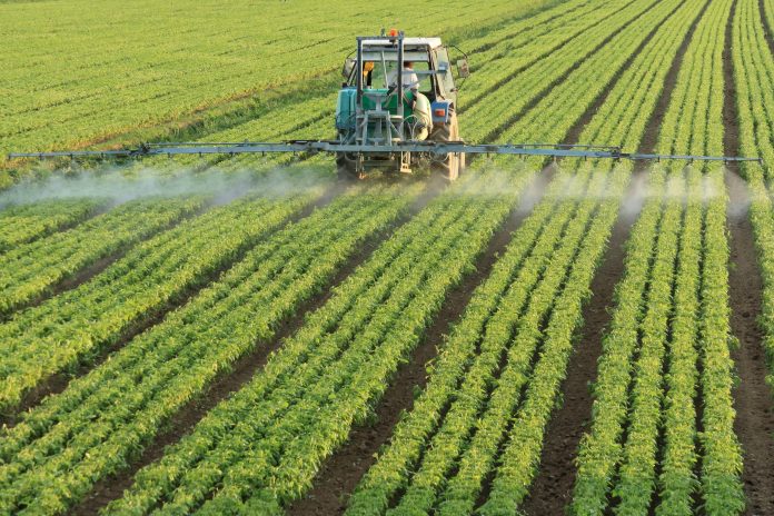 Luis Planas subraya la importancia del seguro agrario, sistema que hay que potenciar ante los efectos del cambio climático