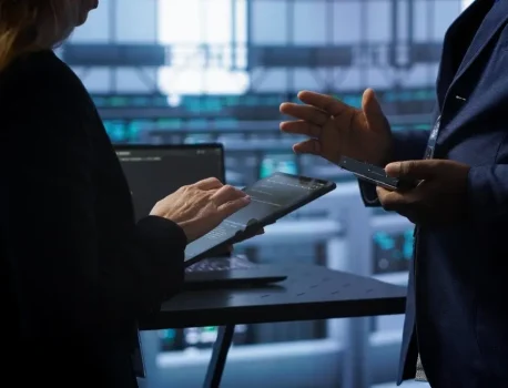 Los diez riesgos de ciberseguridad que más preocupan a los autónomos y pequeños negocios en 2025